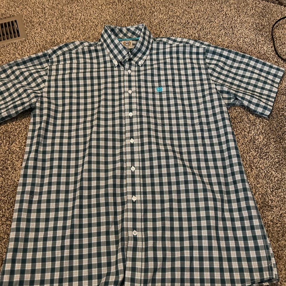 Cinch Men's Green Checkered Short Sleeve Button up shirt